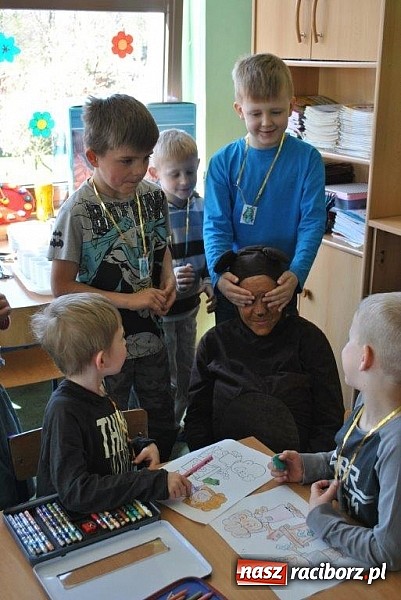 Zdjęcie w galerii na portalu naszraciborz.pl: Uczniowie Budowlanki edukują już w przedszkolu  wiadomości z regionu
