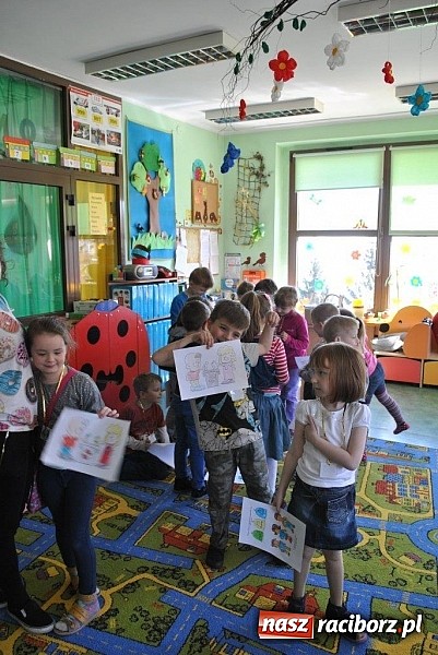 Zdjęcie w galerii na portalu naszraciborz.pl: Uczniowie Budowlanki edukują już w przedszkolu  wiadomości z regionu