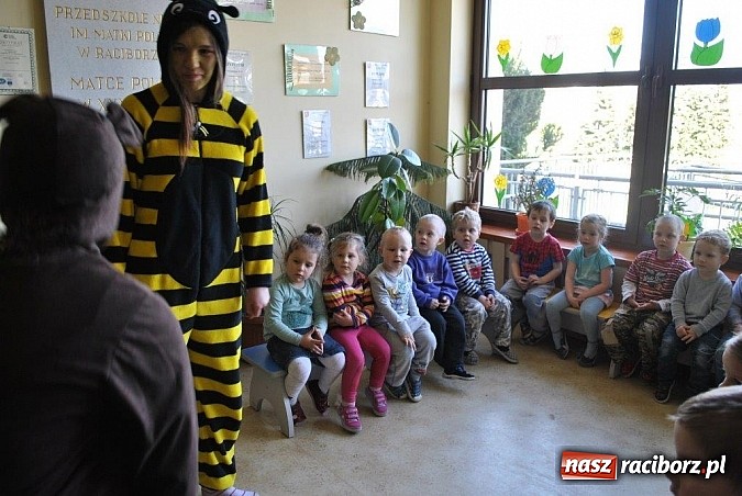 Zdjęcie w galerii na portalu naszraciborz.pl: Uczniowie Budowlanki edukują już w przedszkolu  wiadomości z regionu