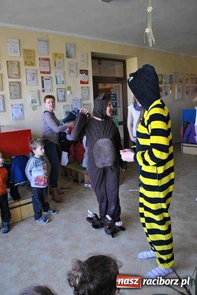 Zdjęcie w galerii na portalu naszraciborz.pl: Uczniowie Budowlanki edukują już w przedszkolu  wiadomości z regionu