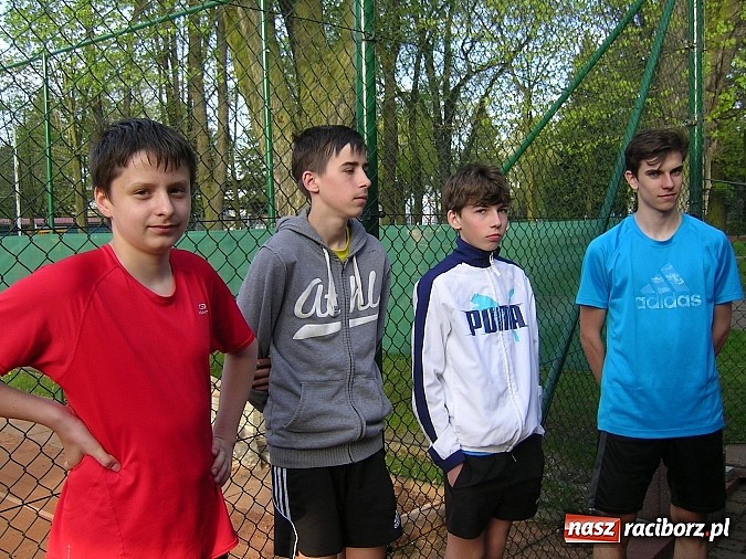 Zdjęcie w galerii na portalu naszraciborz.pl: Tenisowe zmagania o Puchar Prezydenta Raciborza wiadomości z regionu