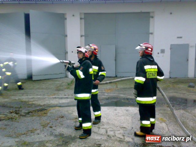 Zdjęcie w galerii na portalu naszraciborz.pl: Jedna nawałnica, NAWAŁ KŁOPOTÓW wiadomości z regionu