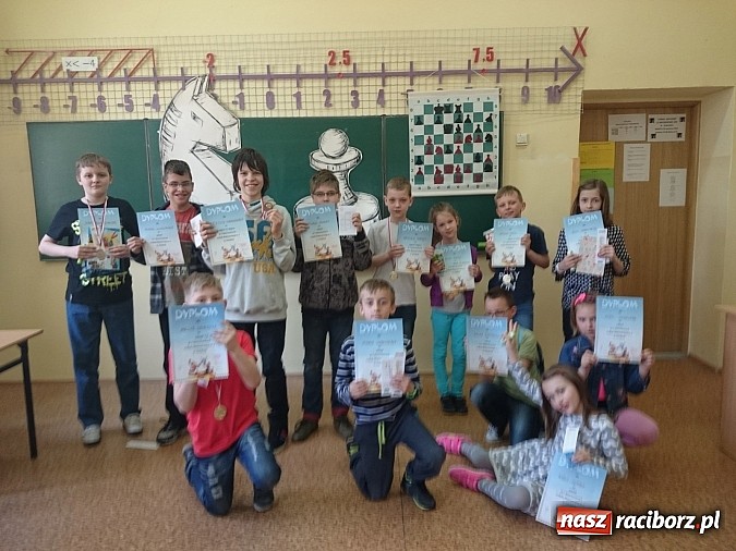 Zdjęcie w galerii na portalu naszraciborz.pl: Mistrzostwa SP4 Racibórz w szachach  wiadomości z regionu