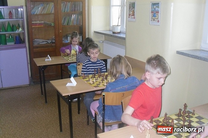 Zdjęcie w galerii na portalu naszraciborz.pl: Mistrzostwa SP4 Racibórz w szachach  wiadomości z regionu