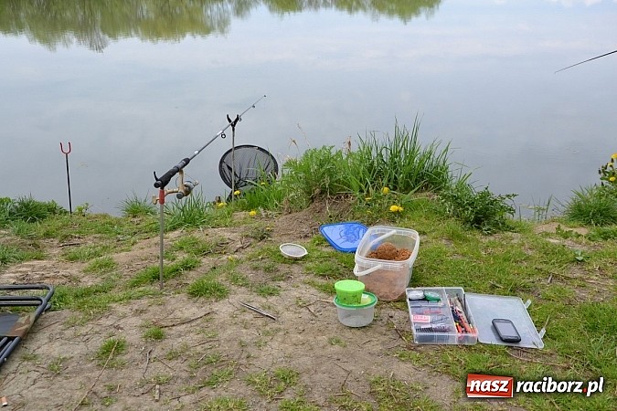 Zdjęcie w galerii na portalu naszraciborz.pl: Krzyżanowice - wędkarze rozpoczęli sezon  wiadomości z regionu