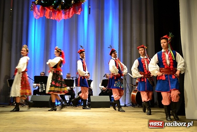 Zdjęcie w galerii na portalu naszraciborz.pl: Folkowe rytmy zabrzmiały w raciborskiej Strzesze!  wiadomości z regionu