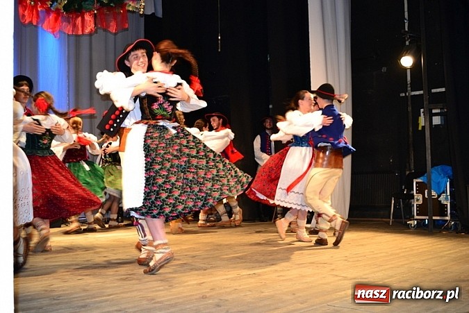 Zdjęcie w galerii na portalu naszraciborz.pl: Folkowe rytmy zabrzmiały w raciborskiej Strzesze!  wiadomości z regionu