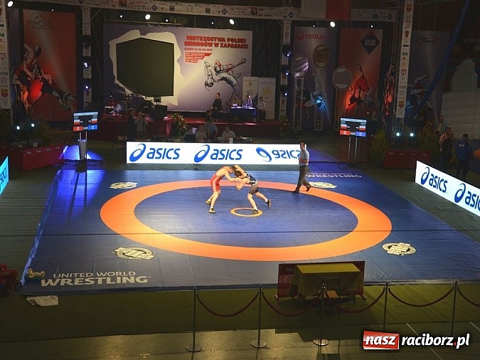 Zdjęcie w galerii na portalu naszraciborz.pl: Mistrzostwa Polski w Zapasach. Złota Arkadiusza Gucika, Agnieszki Kr&oacute;l i Sebastiana Jezierzańskiego wiadomości z regionu