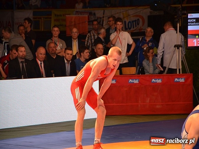 Zdjęcie w galerii na portalu naszraciborz.pl: Mistrzostwa Polski w Zapasach. Złota Arkadiusza Gucika, Agnieszki Kr&oacute;l i Sebastiana Jezierzańskiego wiadomości z regionu