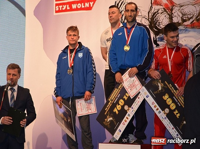 Zdjęcie w galerii na portalu naszraciborz.pl: Mistrzostwa Polski w Zapasach. Złota Arkadiusza Gucika, Agnieszki Kr&oacute;l i Sebastiana Jezierzańskiego wiadomości z regionu