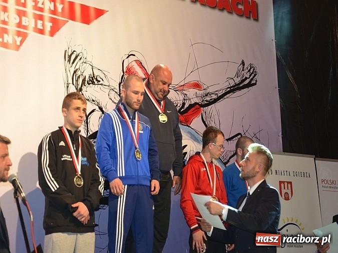 Zdjęcie w galerii na portalu naszraciborz.pl: Mistrzostwa Polski w Zapasach. Złota Arkadiusza Gucika, Agnieszki Kr&oacute;l i Sebastiana Jezierzańskiego wiadomości z regionu