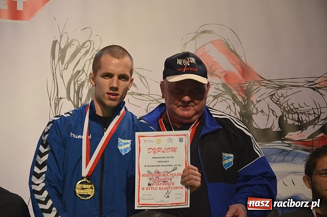 Zdjęcie w galerii na portalu naszraciborz.pl: Mistrzostwa Polski w Zapasach. Złota Arkadiusza Gucika, Agnieszki Kr&oacute;l i Sebastiana Jezierzańskiego wiadomości z regionu