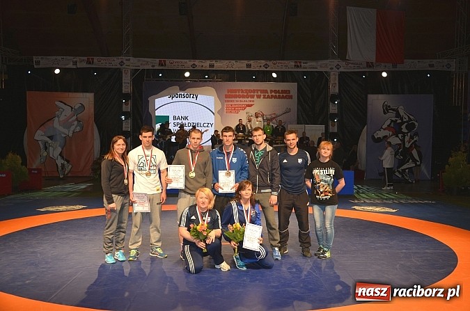 Zdjęcie w galerii na portalu naszraciborz.pl: Mistrzostwa Polski w Zapasach. Złota Arkadiusza Gucika, Agnieszki Kr&oacute;l i Sebastiana Jezierzańskiego wiadomości z regionu