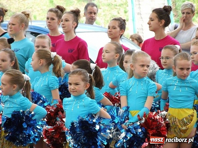 Zdjęcie w galerii na portalu naszraciborz.pl: III miejsce formacji z Kuźni Raciborskiej na festiwalu mażoretek! wiadomości z regionu