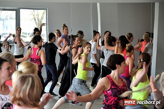 Zdjęcie w galerii na portalu naszraciborz.pl: Zadbaj o sylwetkę przed latem, czyli Dzień Otwarty w Akademii Fitness wiadomości z regionu