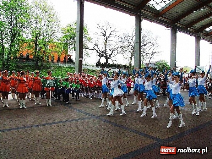 Zdjęcie w galerii na portalu naszraciborz.pl: Mażoretki z Zawady Ks. z 12 medalami na ogólnopolskim festiwalu!  wiadomości z regionu