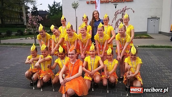 Zdjęcie w galerii na portalu naszraciborz.pl: Mażoretki z Zawady Ks. z 12 medalami na ogólnopolskim festiwalu!  wiadomości z regionu
