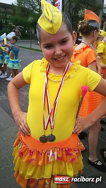 Zdjęcie w galerii na portalu naszraciborz.pl: Mażoretki z Zawady Ks. z 12 medalami na ogólnopolskim festiwalu!  wiadomości z regionu