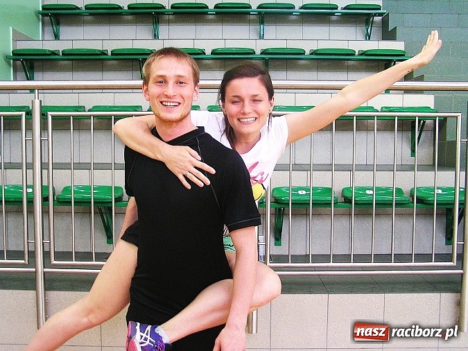 Zdjęcie w galerii na portalu naszraciborz.pl: Raciborskie zakłady rywalizowały w badmintonie wiadomości z regionu