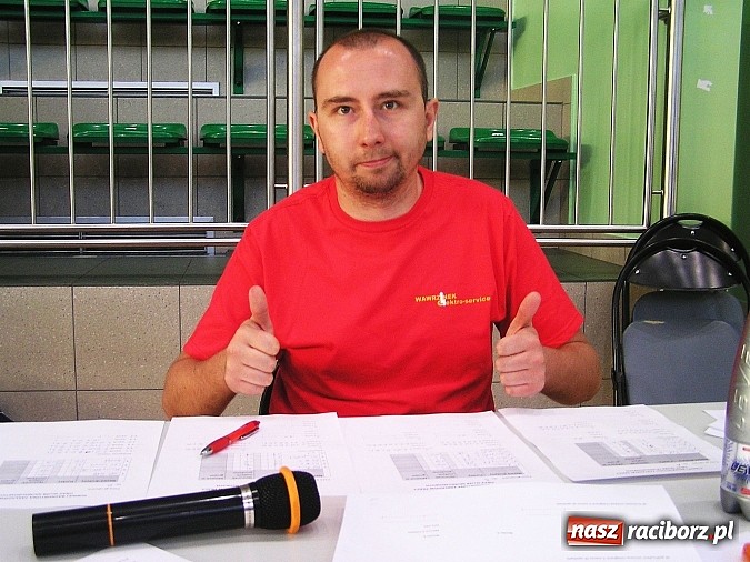 Zdjęcie w galerii na portalu naszraciborz.pl: Raciborskie zakłady rywalizowały w badmintonie wiadomości z regionu