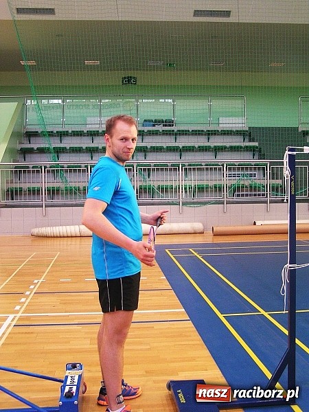 Zdjęcie w galerii na portalu naszraciborz.pl: Raciborskie zakłady rywalizowały w badmintonie wiadomości z regionu