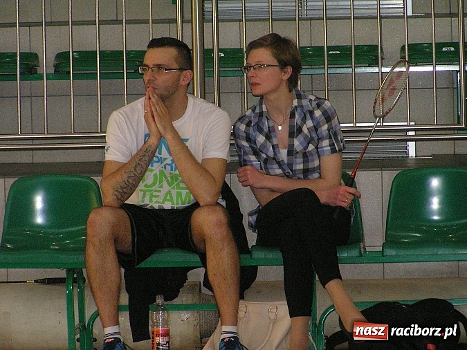 Zdjęcie w galerii na portalu naszraciborz.pl: Raciborskie zakłady rywalizowały w badmintonie wiadomości z regionu