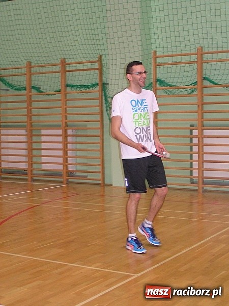 Zdjęcie w galerii na portalu naszraciborz.pl: Raciborskie zakłady rywalizowały w badmintonie wiadomości z regionu