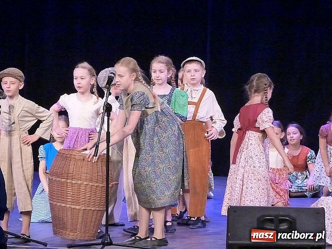 Zdjęcie w galerii na portalu naszraciborz.pl: Mali Raciborzanie na podium w Dąbrowie Górniczej  wiadomości z regionu