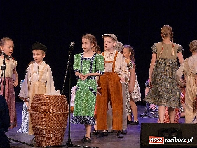 Zdjęcie w galerii na portalu naszraciborz.pl: Mali Raciborzanie na podium w Dąbrowie Górniczej  wiadomości z regionu