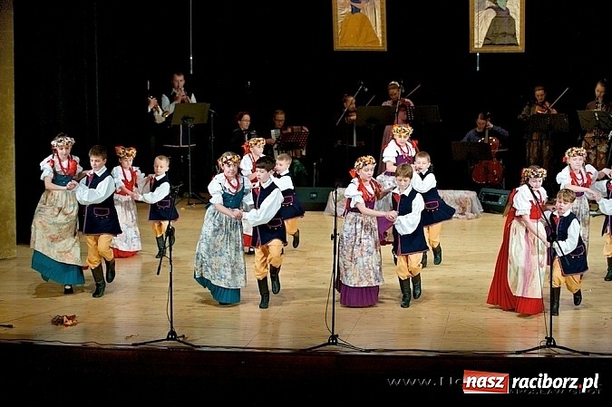 Zdjęcie w galerii na portalu naszraciborz.pl: Mali Raciborzanie na podium w Dąbrowie Górniczej  wiadomości z regionu