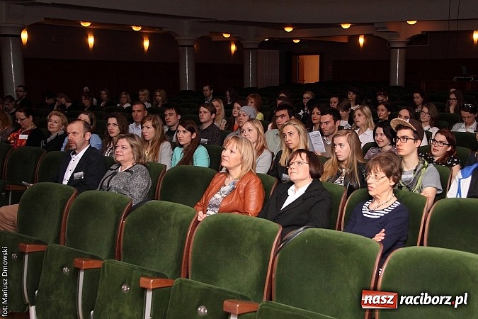 Zdjęcie w galerii na portalu naszraciborz.pl: O sztuce edukacji podczas Międzynarodowej Konferencji Studenckich Kół Naukowych wiadomości z regionu