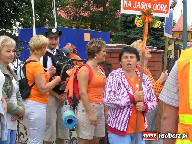 Zdjęcie w galerii na portalu naszraciborz.pl: Z Kuźni na JASNĄ GÓRĘ wiadomości z regionu