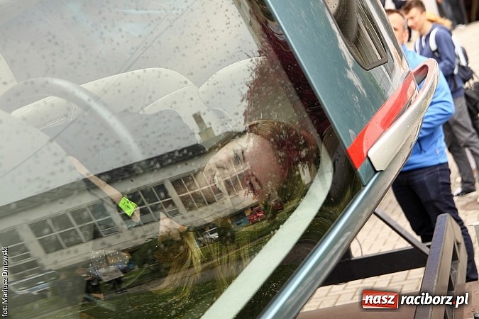 Zdjęcie w galerii na portalu naszraciborz.pl: Z młodym kierowcą po doświadczenie w murach PWSZ w Raciborzu wiadomości z regionu