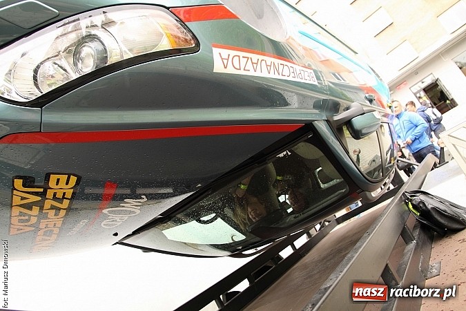 Zdjęcie w galerii na portalu naszraciborz.pl: Z młodym kierowcą po doświadczenie w murach PWSZ w Raciborzu wiadomości z regionu