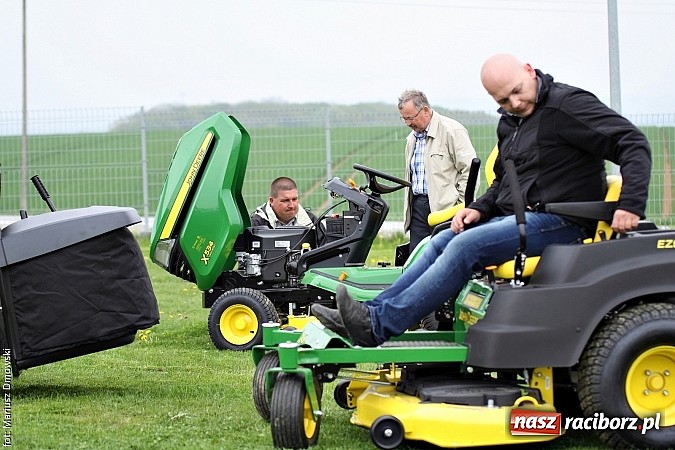 Zdjęcie w galerii na portalu naszraciborz.pl: Chempest zaprezentował maszyny komunalne wiadomości z regionu