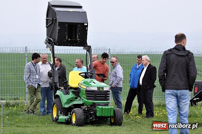 Zdjęcie w galerii na portalu naszraciborz.pl: Chempest zaprezentował maszyny komunalne wiadomości z regionu