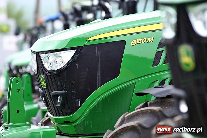 Zdjęcie w galerii na portalu naszraciborz.pl: Chempest zaprezentował maszyny komunalne wiadomości z regionu