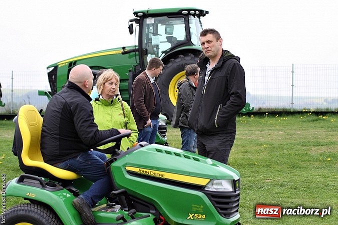 Zdjęcie w galerii na portalu naszraciborz.pl: Chempest zaprezentował maszyny komunalne wiadomości z regionu