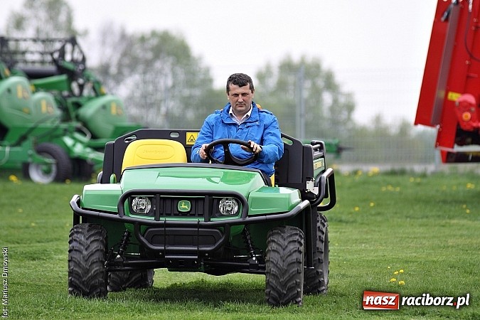 Zdjęcie w galerii na portalu naszraciborz.pl: Chempest zaprezentował maszyny komunalne wiadomości z regionu