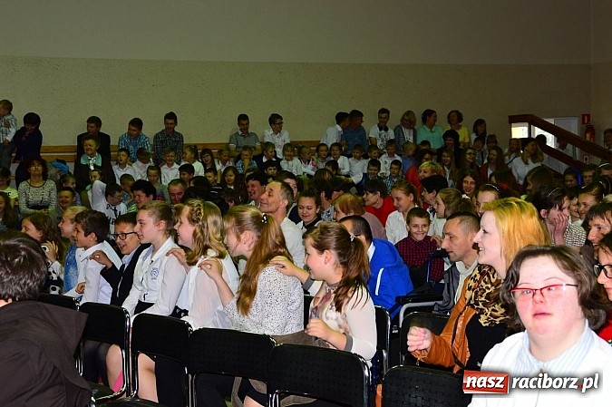 Zdjęcie w galerii na portalu naszraciborz.pl: Festiwal Pozytywnych Wartości w Bieńkowicach wiadomości z regionu