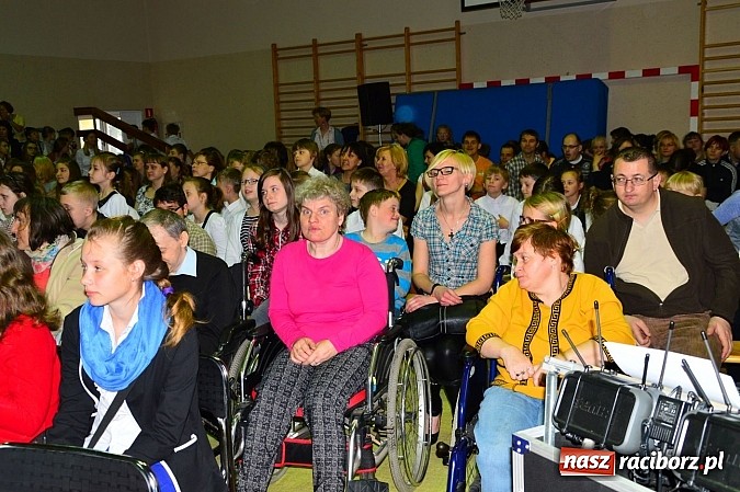 Zdjęcie w galerii na portalu naszraciborz.pl: Festiwal Pozytywnych Wartości w Bieńkowicach wiadomości z regionu