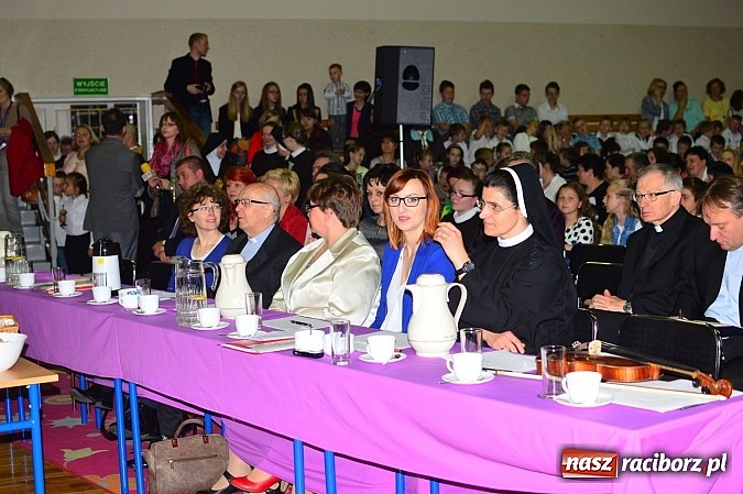 Zdjęcie w galerii na portalu naszraciborz.pl: Festiwal Pozytywnych Wartości w Bieńkowicach wiadomości z regionu