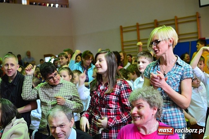 Zdjęcie w galerii na portalu naszraciborz.pl: Festiwal Pozytywnych Wartości w Bieńkowicach wiadomości z regionu