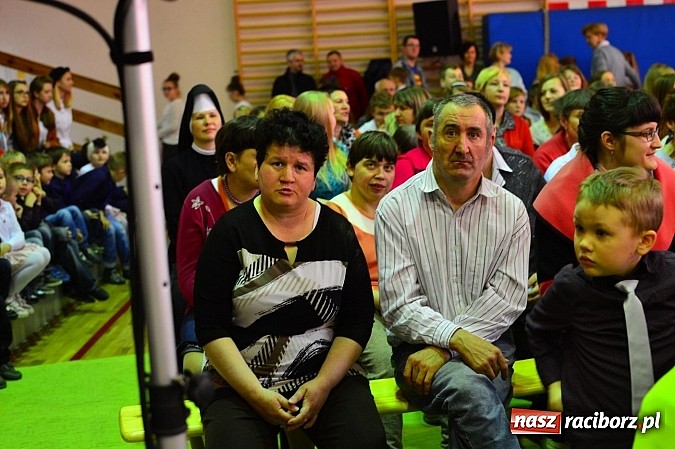 Zdjęcie w galerii na portalu naszraciborz.pl: Festiwal Pozytywnych Wartości w Bieńkowicach wiadomości z regionu