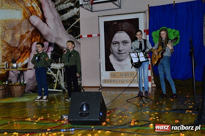 Zdjęcie w galerii na portalu naszraciborz.pl: Festiwal Pozytywnych Wartości w Bieńkowicach wiadomości z regionu