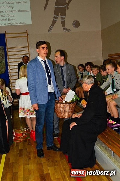 Zdjęcie w galerii na portalu naszraciborz.pl: Festiwal Pozytywnych Wartości w Bieńkowicach wiadomości z regionu