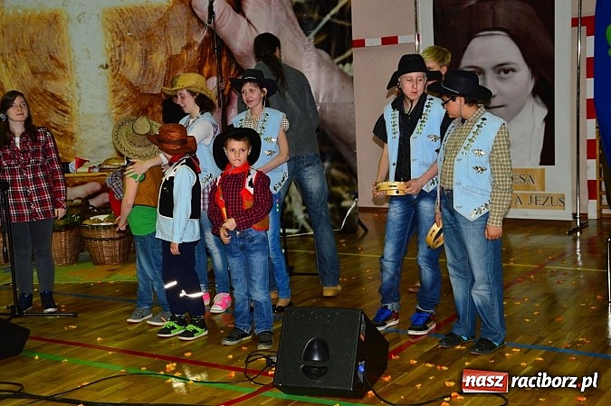 Zdjęcie w galerii na portalu naszraciborz.pl: Festiwal Pozytywnych Wartości w Bieńkowicach wiadomości z regionu