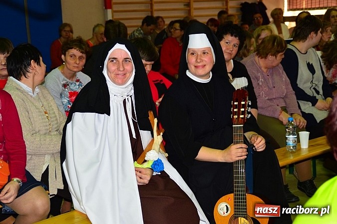 Zdjęcie w galerii na portalu naszraciborz.pl: Festiwal Pozytywnych Wartości w Bieńkowicach wiadomości z regionu
