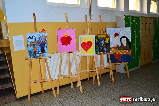 Zdjęcie w galerii na portalu naszraciborz.pl: Festiwal Pozytywnych Wartości w Bieńkowicach wiadomości z regionu