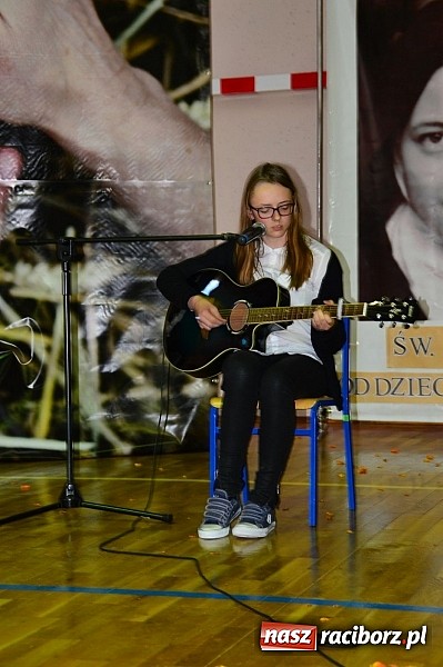 Zdjęcie w galerii na portalu naszraciborz.pl: Festiwal Pozytywnych Wartości w Bieńkowicach wiadomości z regionu